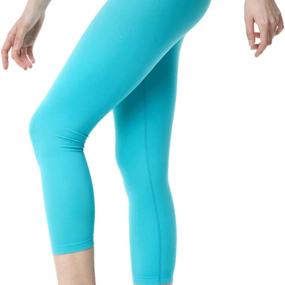 TSLA capri leggings - Picture 3 of 12